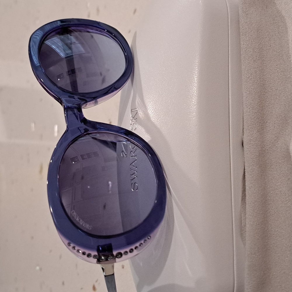 NWT Swarovski Sunglasses - Picture 3 of 14